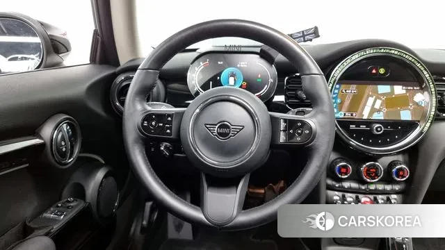 Mini Cooper S 2022 Белый из Кореи, фото 4