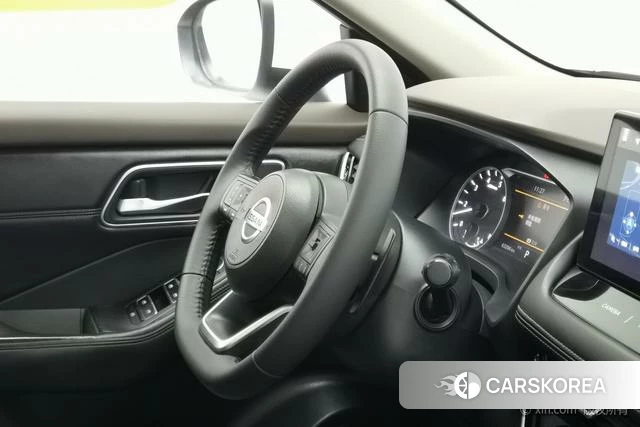Nissan Qijun 2022 Белый из Китая, фото 4