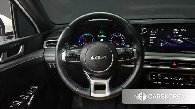 Kia K5 Hybrid 3rd Generation 2023 Белый из Кореи, фото 4