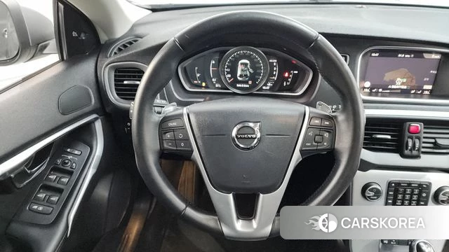 Volvo V40 2018 Серый из Кореи, фото 4