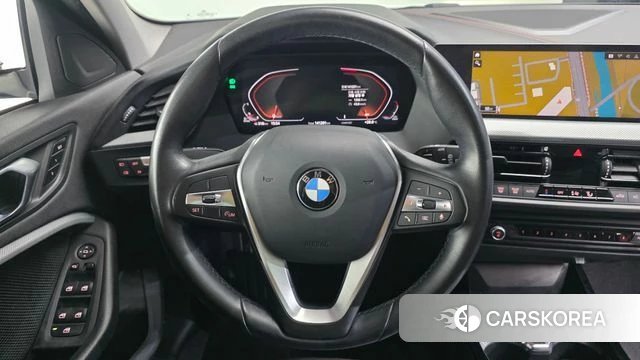 BMW 1 Series (F40) 2020 Серый из Кореи, фото 4