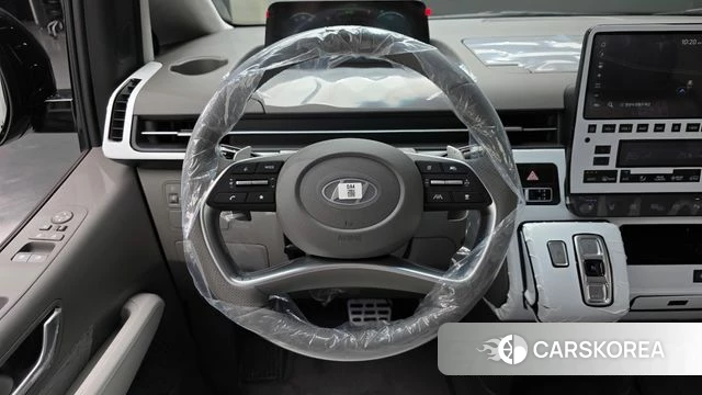 Hyundai Staria 2025 Черный из Кореи, фото 4