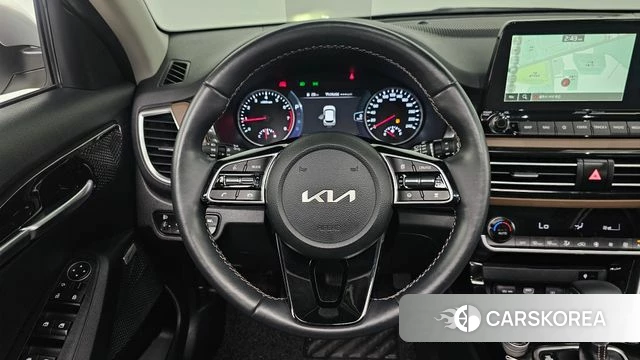 Kia Seltos 2021 Белый из Кореи, фото 4