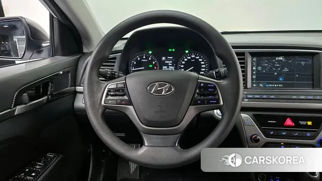 Hyundai Avante AD 2018 Белый из Кореи, фото 4