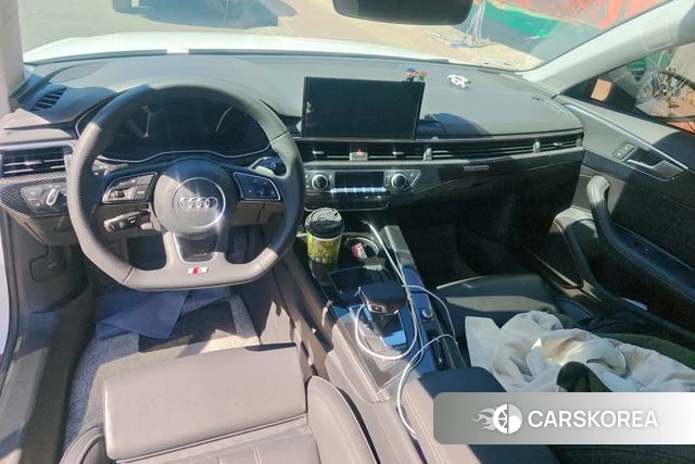 Audi A4L 2023 Белый из Китая, фото 4