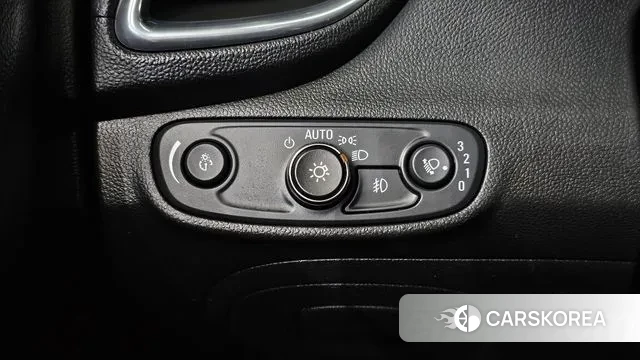 Chevrolet (GM Daewoo) The New Trax 2019 Серый из Кореи, фото 4