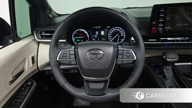 Toyota Sienna 4th Generation 2024 Серый из Кореи, фото 4