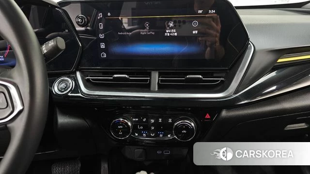 Chevrolet (GM Daewoo) Trax Crossover 2023 Черный из Кореи, фото 4