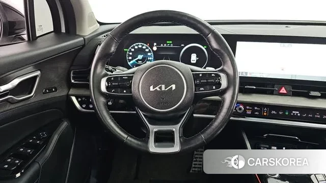 Kia Sportage 5th Generation Hybrid 2023 Белый из Кореи, фото 4