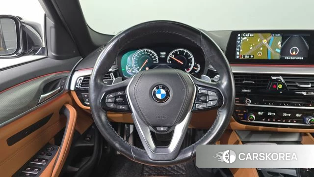 BMW 5 Series (G30) 2018 Черный из Кореи, фото 4