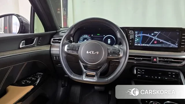 Kia K5 3rd generation 2023 Серый из Кореи, фото 4