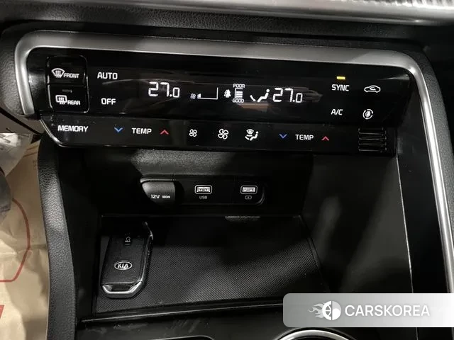 Kia K5 3rd generation 2020 Черный из Кореи, фото 4