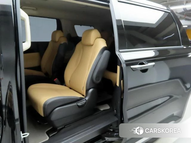 Kia Carnival 4th generation 2022 Черный из Кореи, фото 4