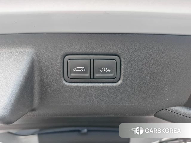 Hyundai Staria 2022 Серебряный из Кореи, фото 4