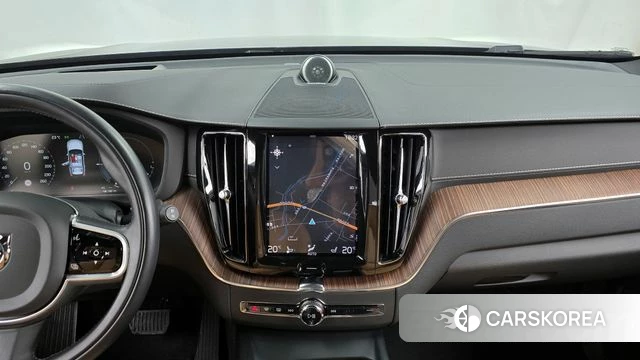 Volvo XC60 second Generation 2021 Коричневый из Кореи, фото 4