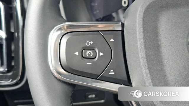 Volvo C40 Richards 2022 Белый из Кореи, фото 4