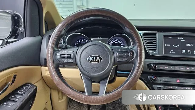 Kia The New Carnival 2018 Черный из Кореи, фото 4