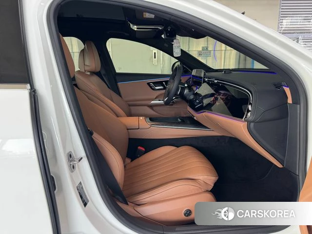 Mercedes-Benz E-Class W214 2025 Белый из Кореи, фото 4