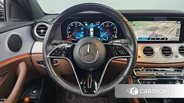 Mercedes-Benz E-Class W213 2021 Черный из Кореи, фото 4