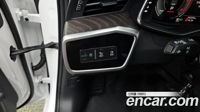 Audi A6 (C8) id 2910721 из Кореи 4