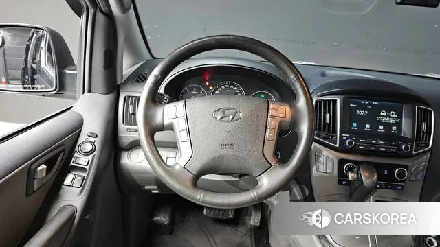 Hyundai The New Grand Starex 2020 Черный из Кореи, фото 4