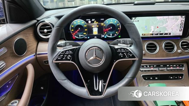 Mercedes-Benz E-Class W213 2022 Синий из Кореи, фото 4