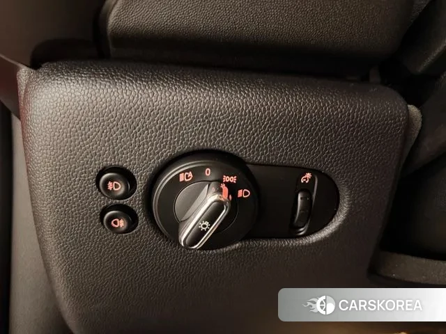 Mini Cooper 2021 Оранжевый из Кореи, фото 4