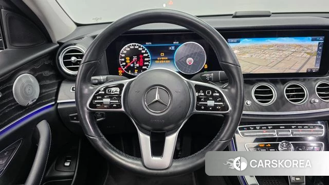 Mercedes-Benz E-Class W213 2020 Черный из Кореи, фото 4