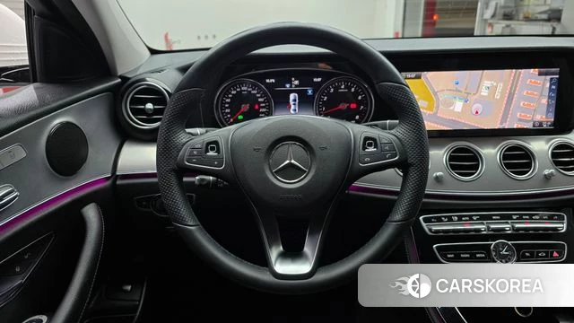 Mercedes-Benz E-Class W213 2018 Белый из Кореи, фото 4