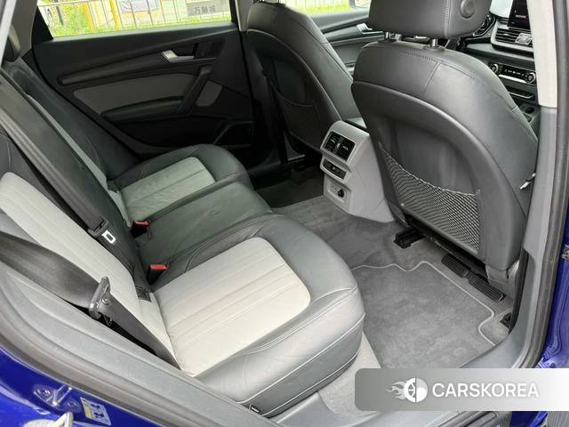 Audi Q5L 2019 Синий из Китая, фото 4