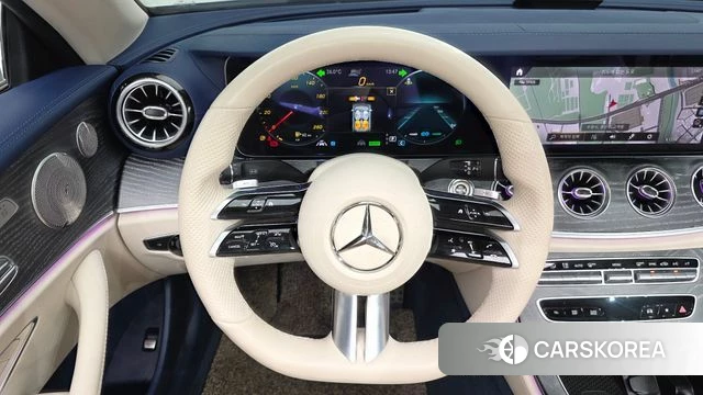 Mercedes-Benz E-Class W213 2021 Белый из Кореи, фото 4
