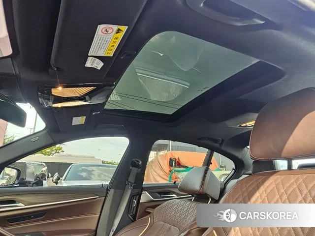 BMW 5 Series (G30) 2020 Серый из Кореи, фото 4