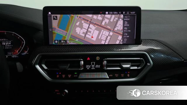 BMW X4 (G02) 2023 Черный из Кореи, фото 4