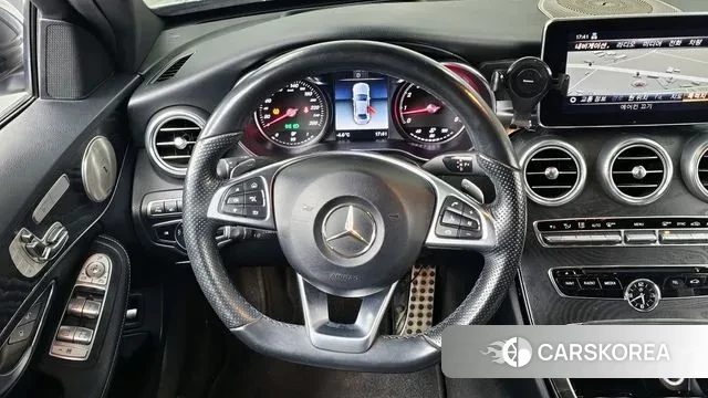 Mercedes-Benz C-Class W205 2018 Белый из Кореи, фото 4