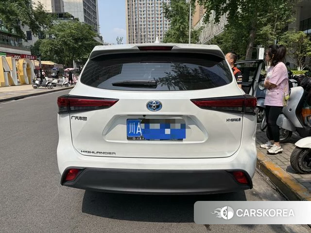 Toyota Highlander 2022 Белый из Китая, фото 4