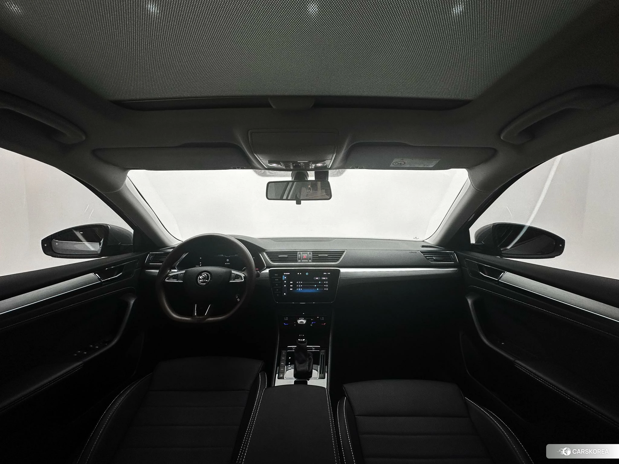 Skoda Speed pie 2023 Серебристо-серый из Китая, фото 4