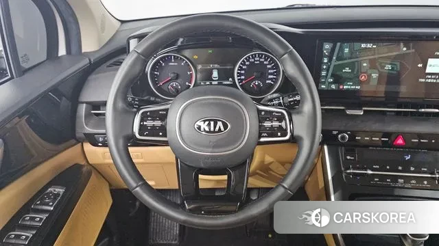 Kia Carnival 4th generation id 3661049 из Кореи 4