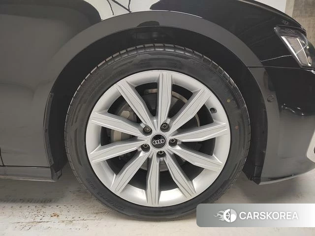 Audi A6L 2023 Черный из Китая, фото 4