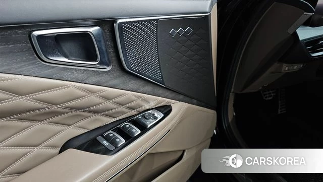 Kia K8 2023 Черный из Кореи, фото 4