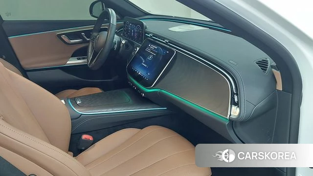 Mercedes-Benz E-Class W214 2025 Белый из Кореи, фото 4