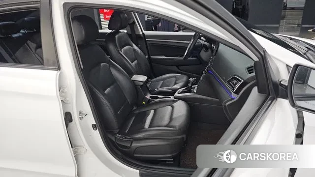 Hyundai Avante AD 2018 Белый из Кореи, фото 4