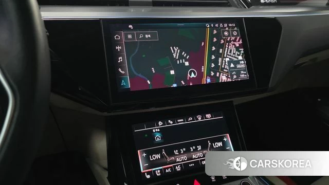 Audi e-Tron 2023 Белый из Кореи, фото 4