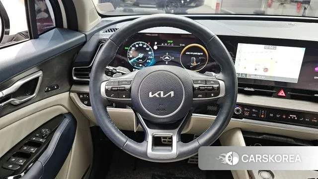 Kia Sportage 5th Generation Hybrid 2023 Белый из Кореи, фото 4