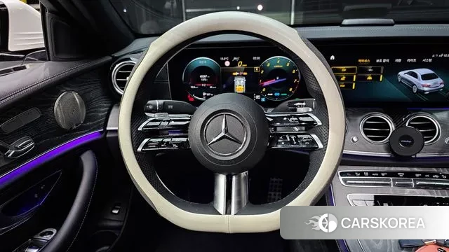 Mercedes-Benz E-Class W213 2022 Белый из Кореи, фото 4