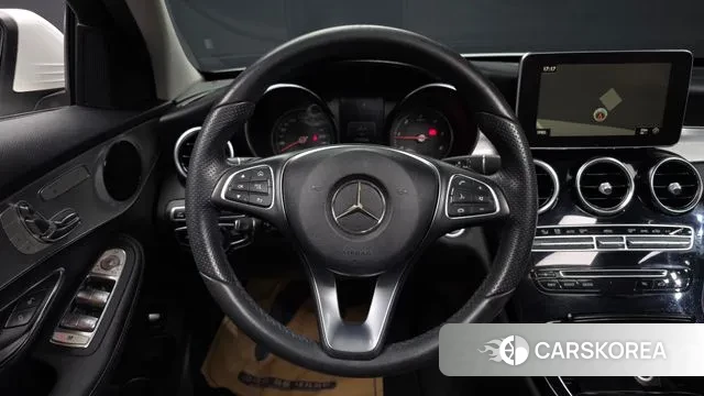 Mercedes-Benz C-Class W205 2018 Белый из Кореи, фото 4