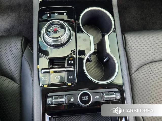 Kia The New K5 3rd generation 2026 Цвет галактики из Кореи, фото 4