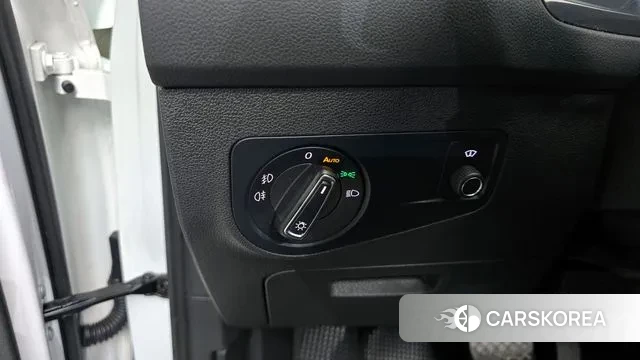 Volkswagen Tiguan second Generation 2020 Белый из Кореи, фото 4