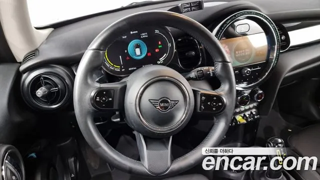 Mini Cooper Electric 2022 Серебристо-серый из Кореи, фото 4