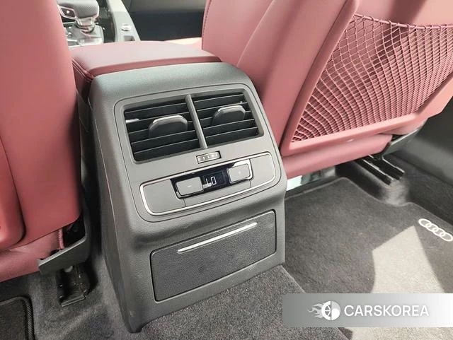 Audi A4L 2026 Белый из Китая, фото 4