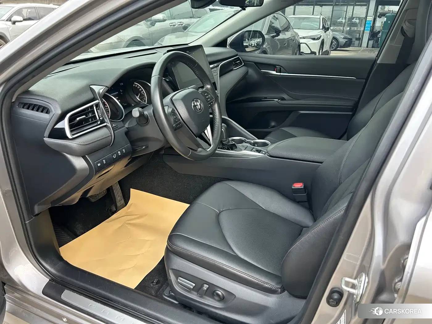 Toyota Camry 2022 Silver/gray из Китая, фото 4